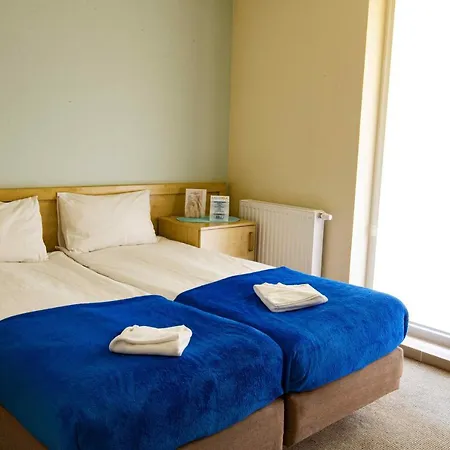 I Restauracja Laguna 4*