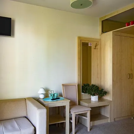 I Restauracja Laguna ベッド・アンド・ブレックファスト ポゴジェリツァ