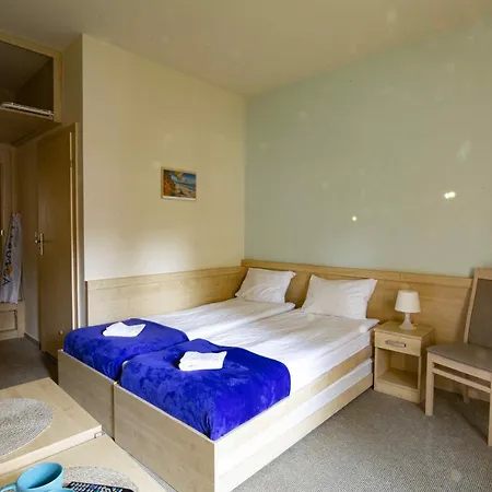 I Restauracja Laguna 4*