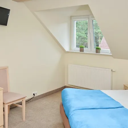 ベッド・アンド・ブレックファスト I Restauracja Laguna ポゴジェリツァ