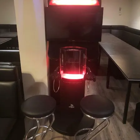 I Restauracja Laguna ポゴジェリツァ