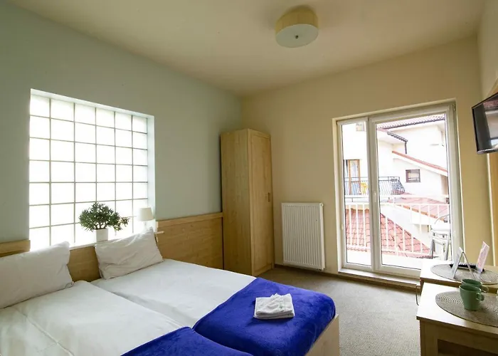 Bed and breakfast I Restauracja Laguna 4*