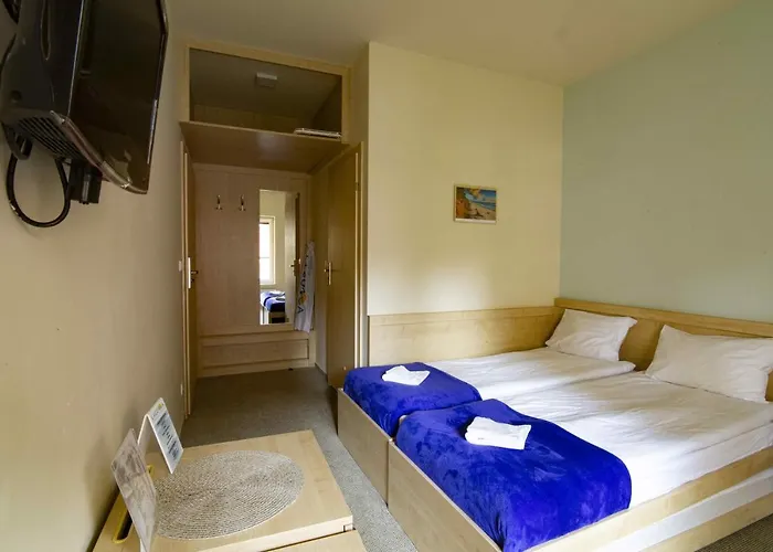 I Restauracja Laguna Bed & Breakfast