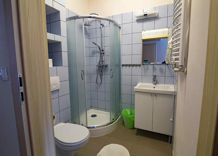 Bed and breakfast I Restauracja Laguna