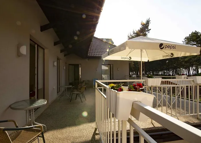 I Restauracja Laguna Bed & Breakfast